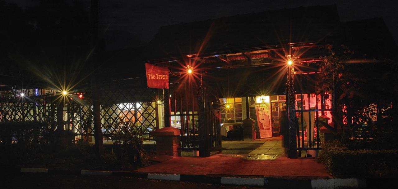 Outspan Hotel Nyeri Exterior foto